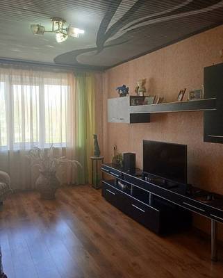 Уютная 4-комнатная квартира по ул. Ульяновской, д. 39а (р-н ТЦ Корона). 45000у.е.